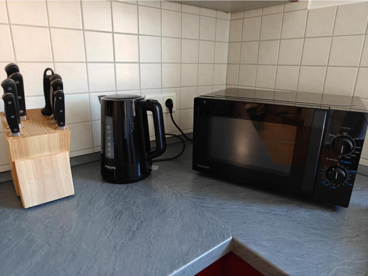 Appartamento 2br Apartment, Parking, Wi-fi, Tv In Karow