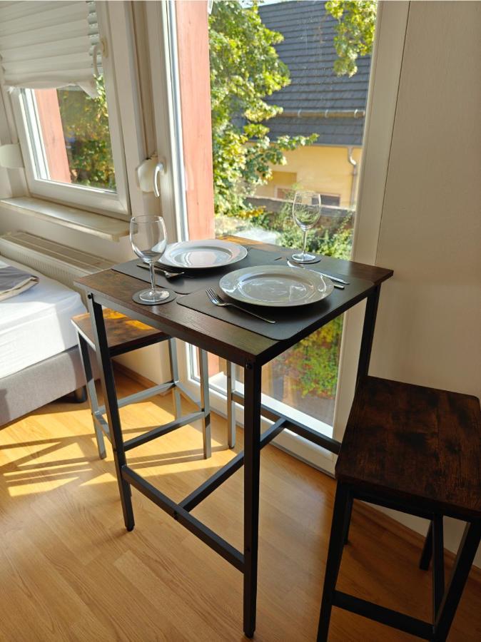 2br Apartment, Parking, Wi-fi, Tv In Karow Appartamento