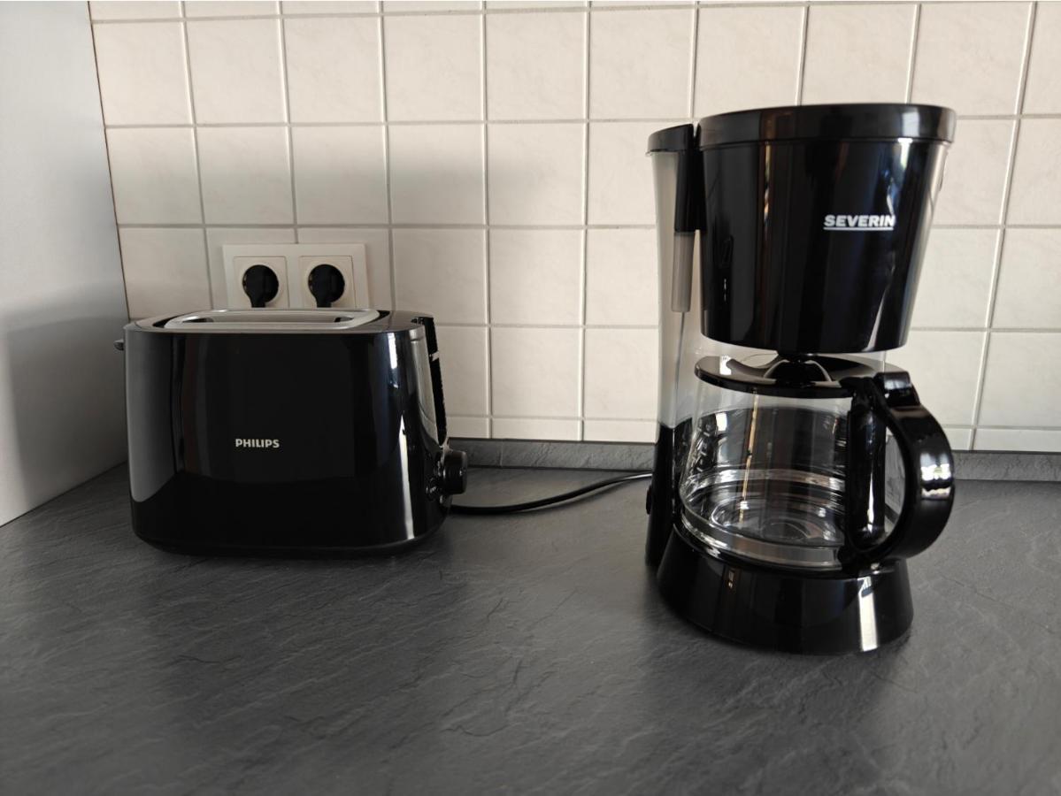 2br Apartment, Parking, Wi-fi, Tv In Karow Berlino
